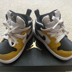 Jordan Kids' Sneakers in Black, White, and Gold